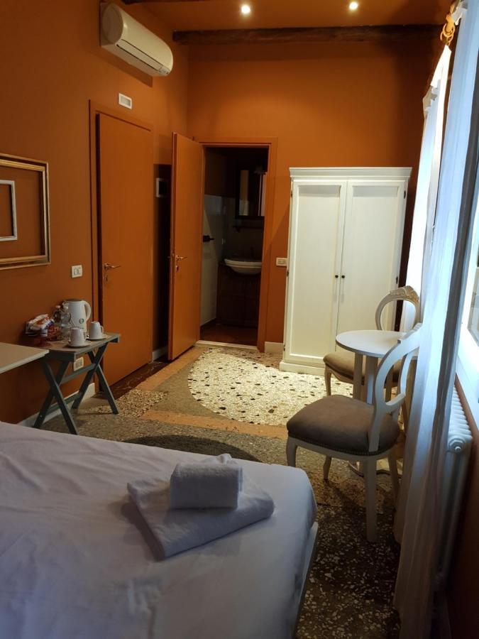فندق Casa Fornaretto البندقية المظهر الخارجي الصورة